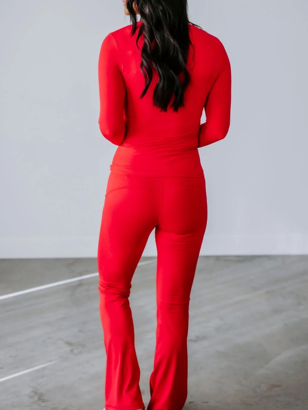 Lily & Lottie Flare Leggings Size XL Cherry Red High Rise NWT - Picture 2 of 8